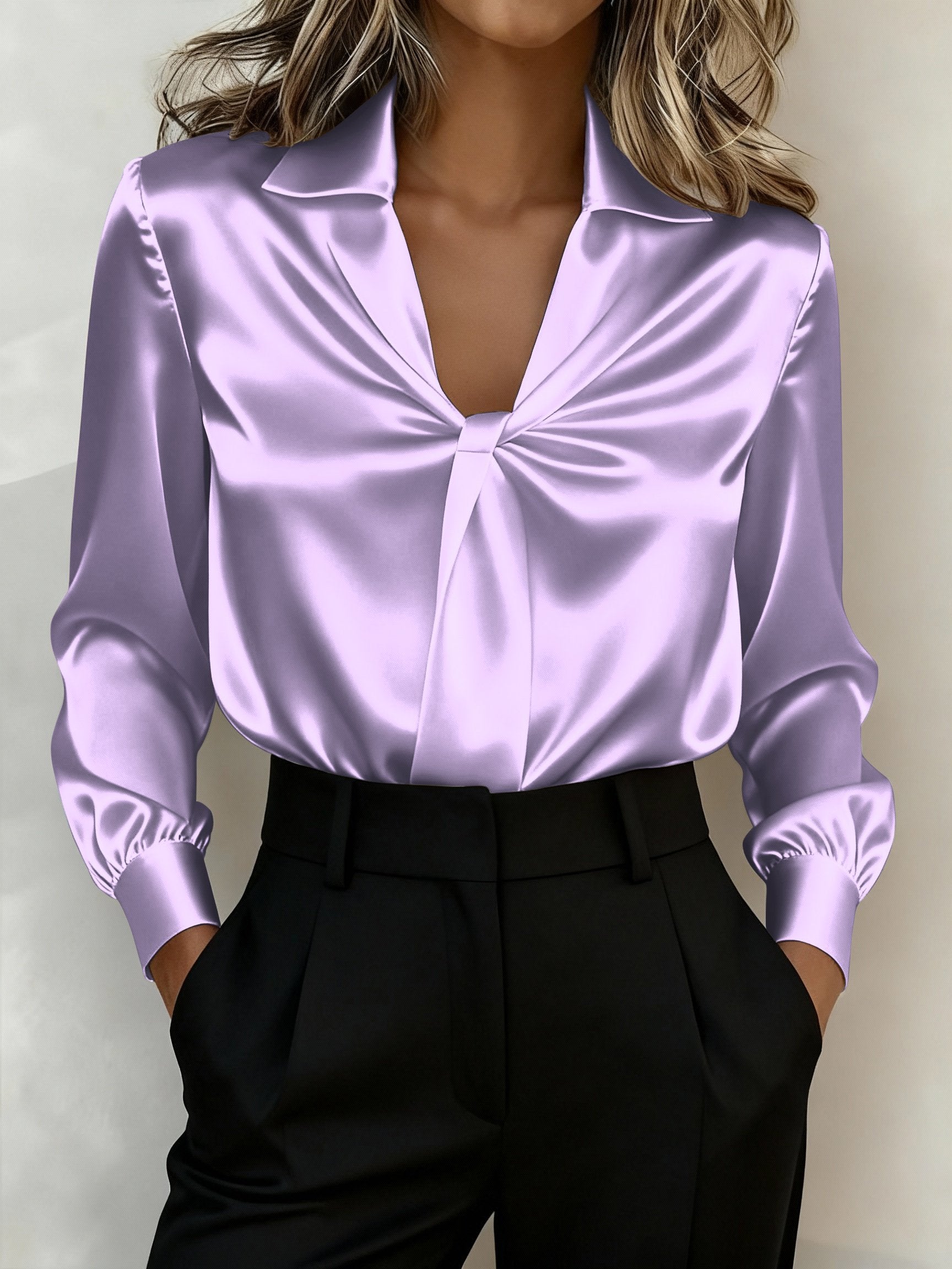Elegante Winter Bluse cremeweiß – seidiger Büro Chic