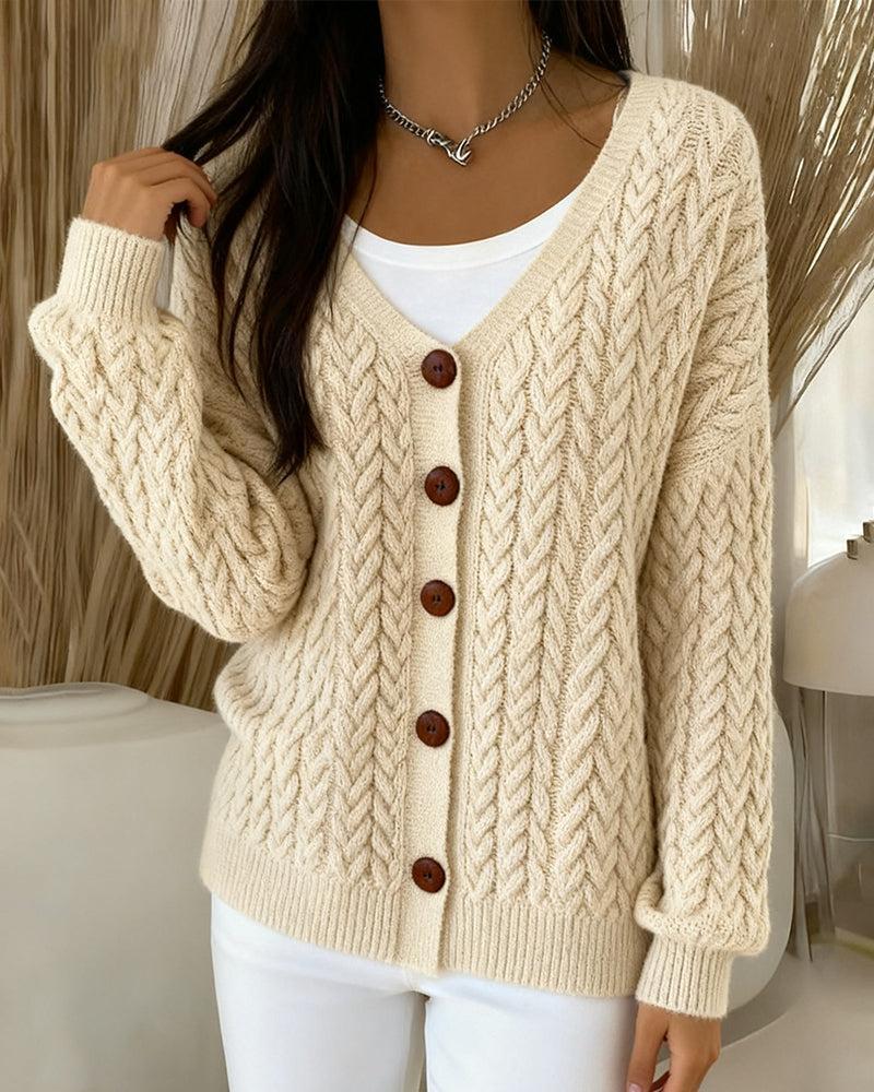 Herbst-Essential: Wärmender Beige Cardigan mit Holzknöpfen