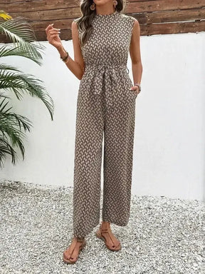 Stilvoller Brown Side Pocket ärmelloser Jumpsuit - Perfekt für den Herbst
