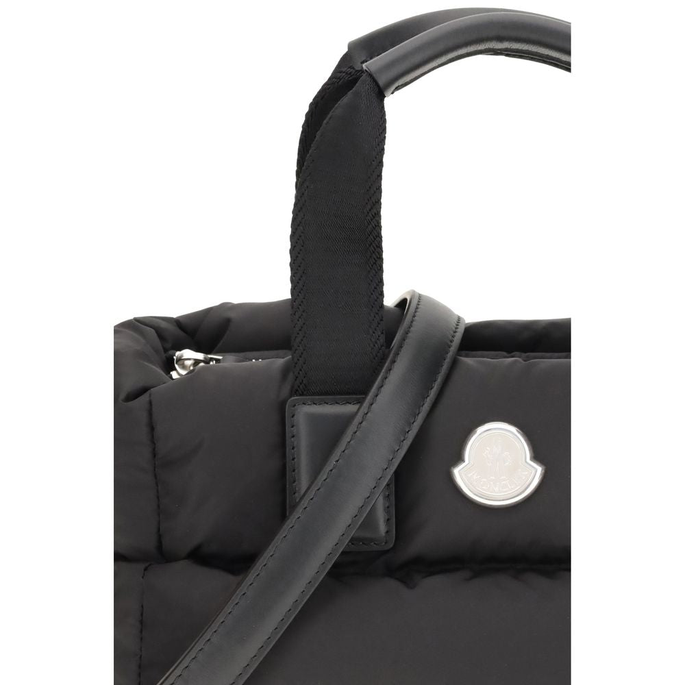 Moncler Handtasche aus schwarzem Polyamid
