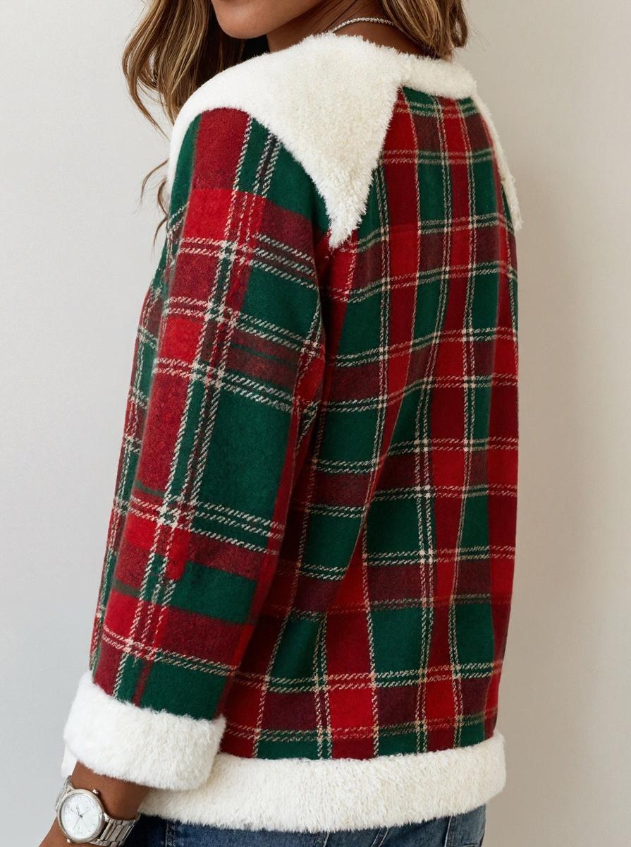 Kuscheliges Winter Karoshirt mit Kunstfell – Weihnachtslook