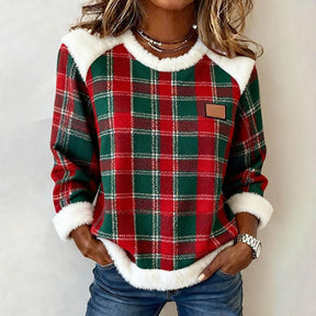 Kuscheliges Winter Karoshirt mit Kunstfell – Weihnachtslook