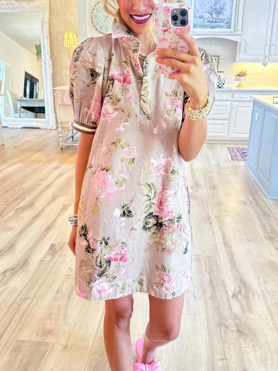 Beige Collared Mini-Kleid: Herbstshafter Chic für jeden Anlass