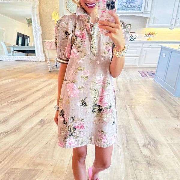 Beige Collared Mini-Kleid: Herbstshafter Chic für jeden Anlass