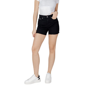 Calvin Klein Jeans Schwarz Baumwolle kurz