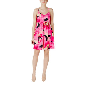 Only Rosa Viskose Short