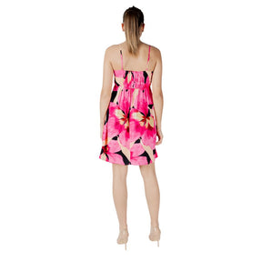 Only Rosa Viskose Short