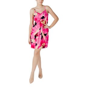 Only Rosa Viskose Short
