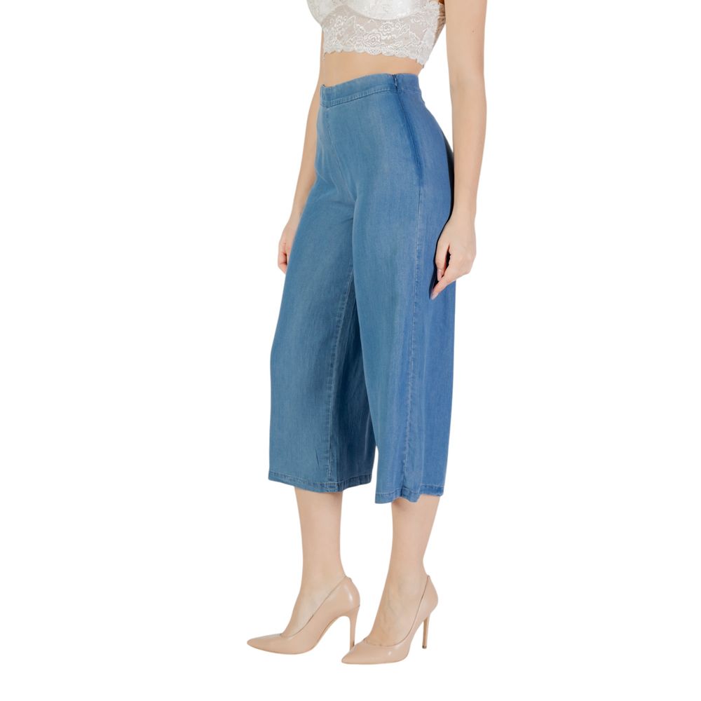 Only Blaue Lyocell-Kurzhose