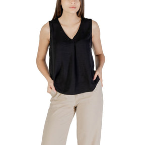 Only Schwarzes Tank-Top aus recyceltem Polyester