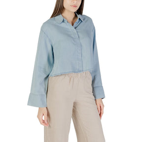 Only Hellblaues Lyocell-Hemd