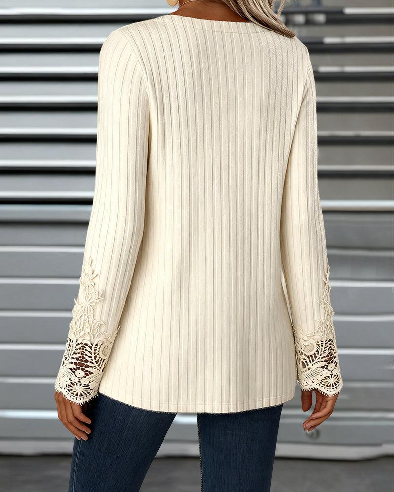 Vintage Winter Top Beige mit Spitze – Cozy & Elegant