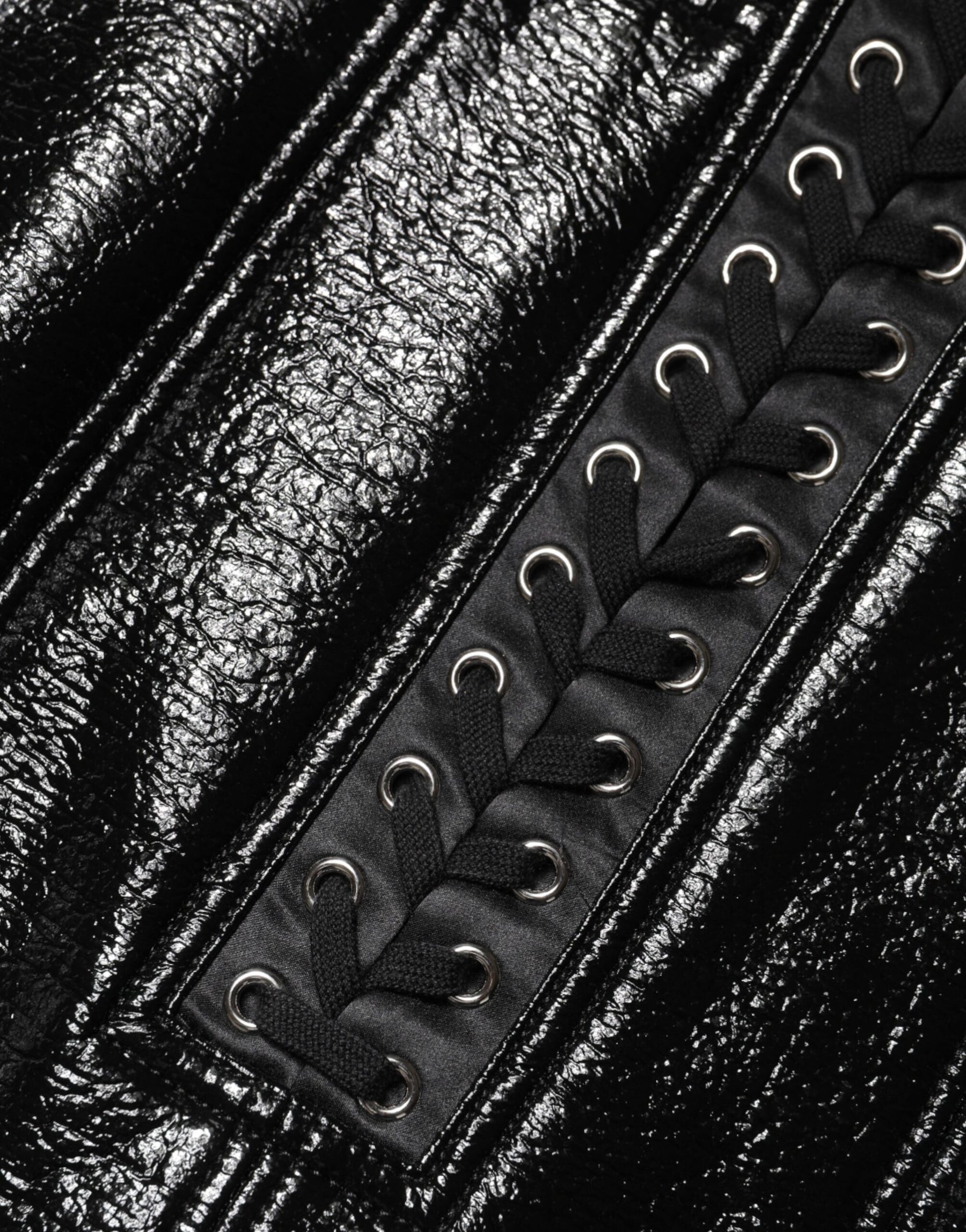 Dolce & Gabbana Schwarzer Minirock aus Nylon mit Ösen-Details