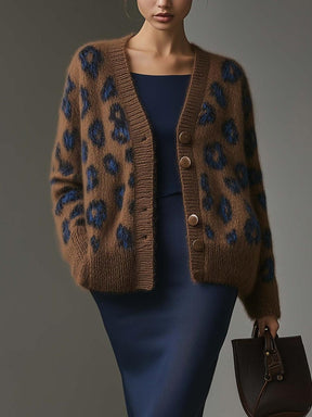 Herbst Chic: Brown Long Sleeve Leopard Cardigan - Wärme & Stil vereint