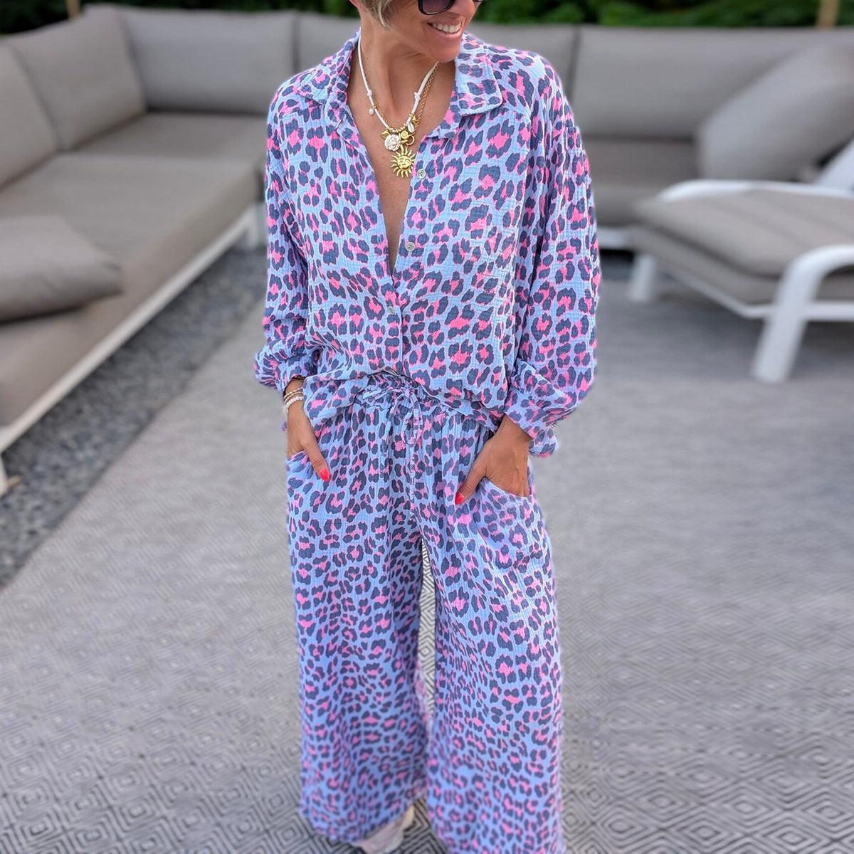 Chic Leopard Langarm Zweiteiler: Eleganz trifft auf Extravaganz
