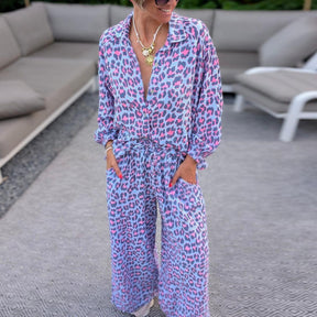 Chic Leopard Langarm Zweiteiler: Eleganz trifft auf Extravaganz