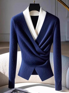 Blue V-Neck Sweater - Ihr stylischer Begleiter für gemütliche Herbstabende