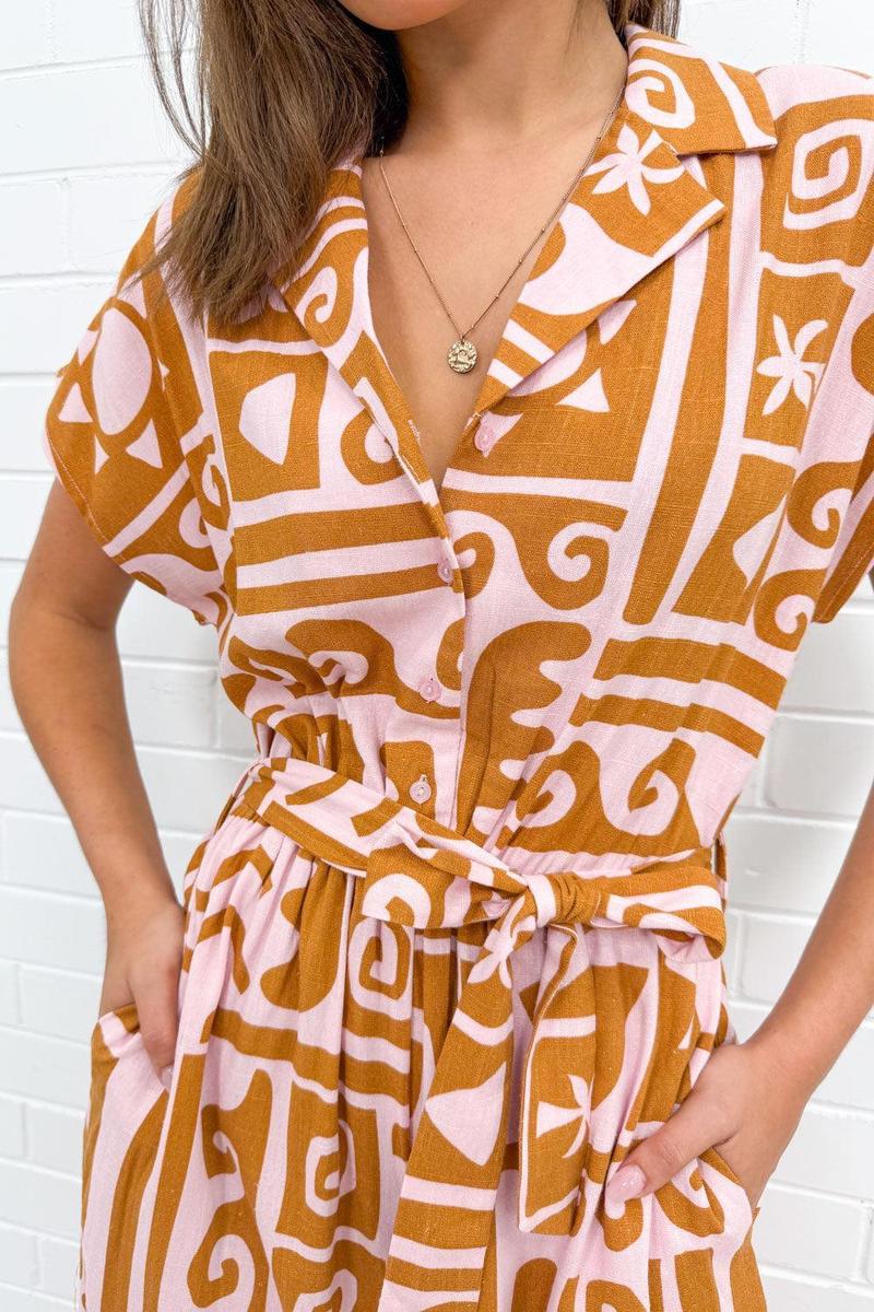 Groovy V-Neck Short Sleeve Jumpsuit - Dein Fashion-Highlight für den Herbst