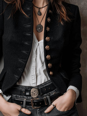 Elegante schwarze Winter-Jacke tailliert mit langen Ärmeln