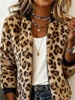 Kuschelige Leo Faux Fur Winterjacke im trendigen Bomberstil