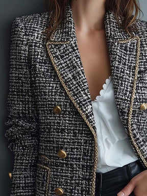 Eleganter Tweed Blazer: Herbstlicher Chic mit Goldbesatz & modernem Schnitt