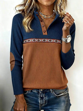 Herbstliches Langarmshirt in Braun mit Ellbogen-Patches & Farbblock-Design