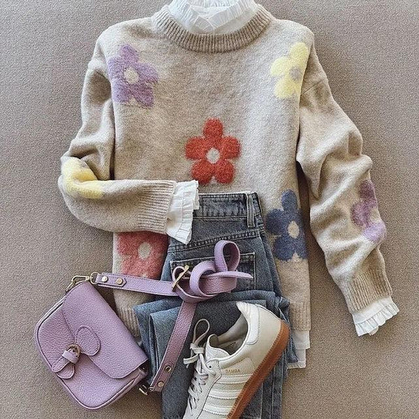 Eleganter Rundhalspullover in Apricot - Ihr stilvoller Begleiter für den Herbst