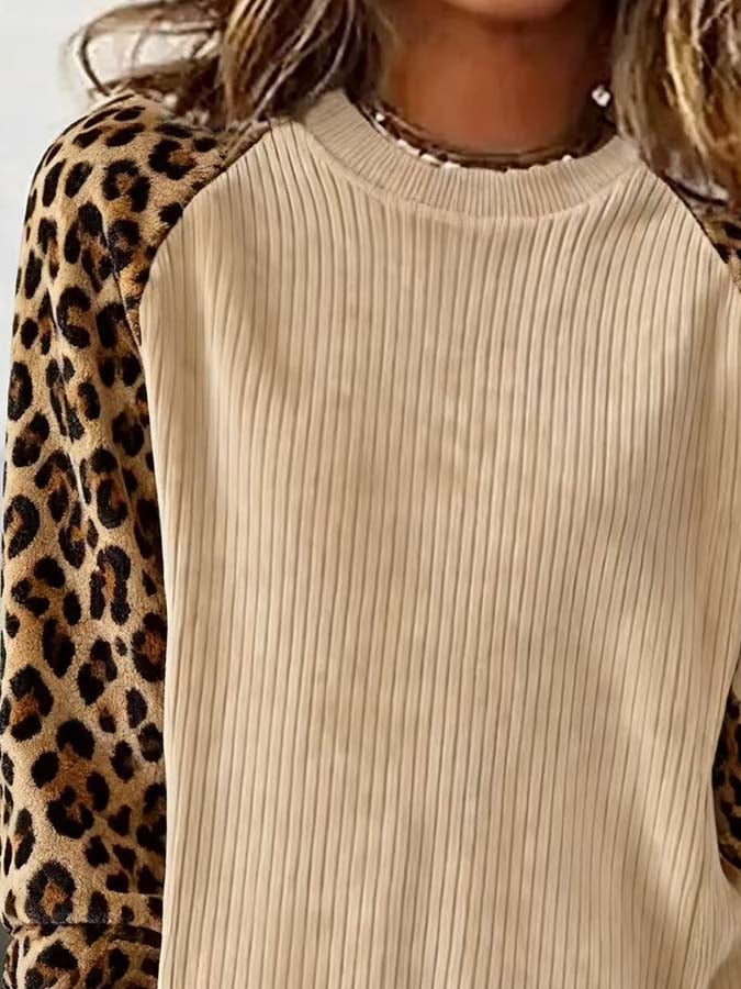 Winter Longsleeve Beige mit Leoärmeln – cosy & stylish