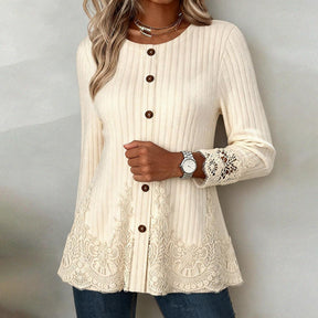 Vintage Winter Top Beige mit Spitze – Cozy & Elegant