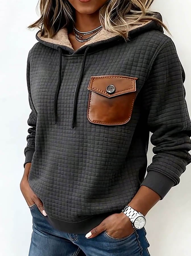 Herbst-Highlight: Graues Longsleeve Sweatshirt mit Kunstledertasche