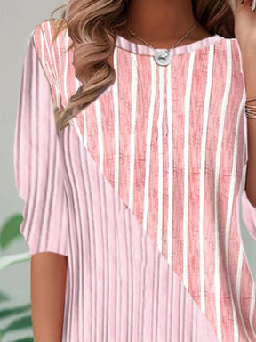 Herbstshaftes Pink Striped Round Neck Top - Stil trifft Komfort