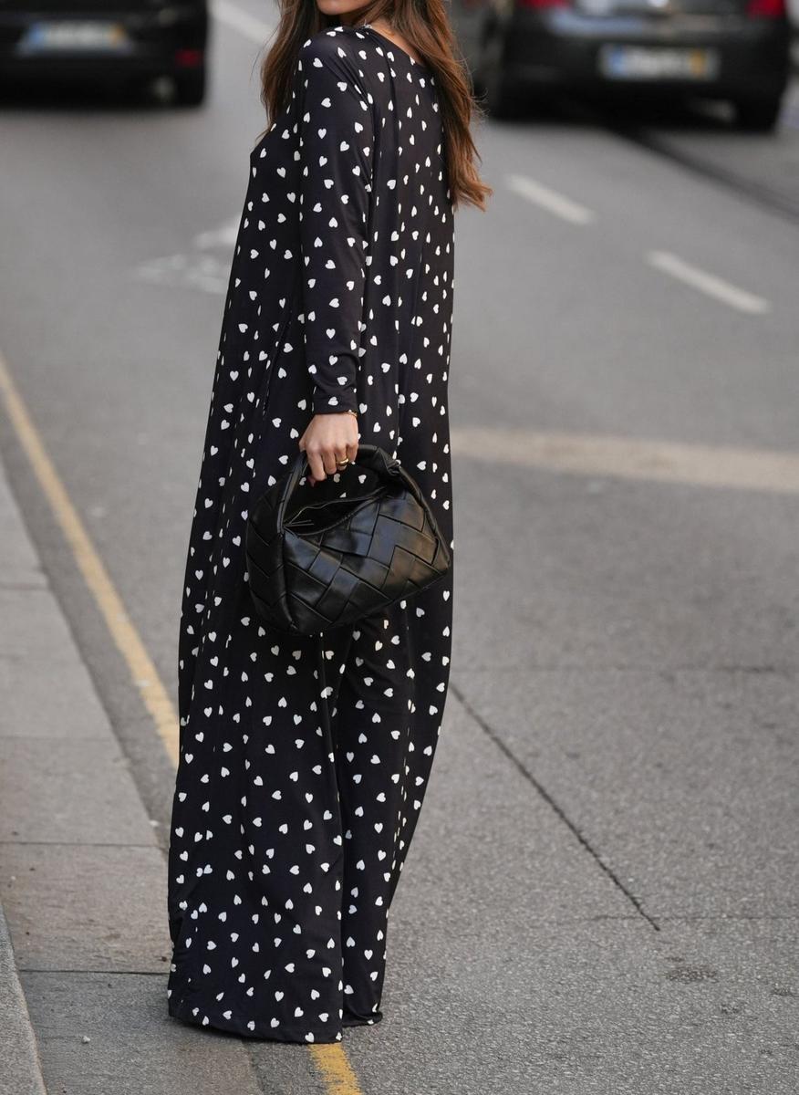 Classy V-Neck Long Sleeve Jumpsuit - Eleganter Herbstslook mit Komfort