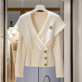 Kuscheliger Cozy White V-Neck Sweater - Perfekt für den Herbst