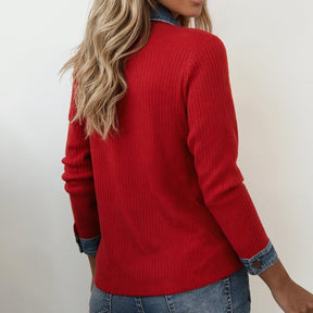 Rotes Winter-Ribbed Top mit Denimkragen und Knopfleiste